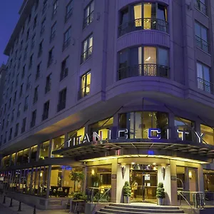 Hotel Titanic City Taksim, Estambul